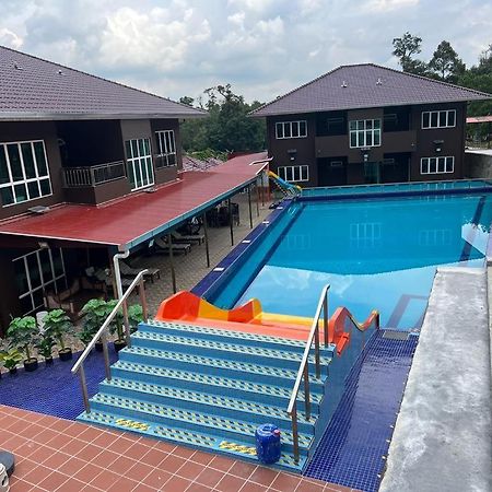 Paradise Valley Resort Broga Semenyih Exterior photo