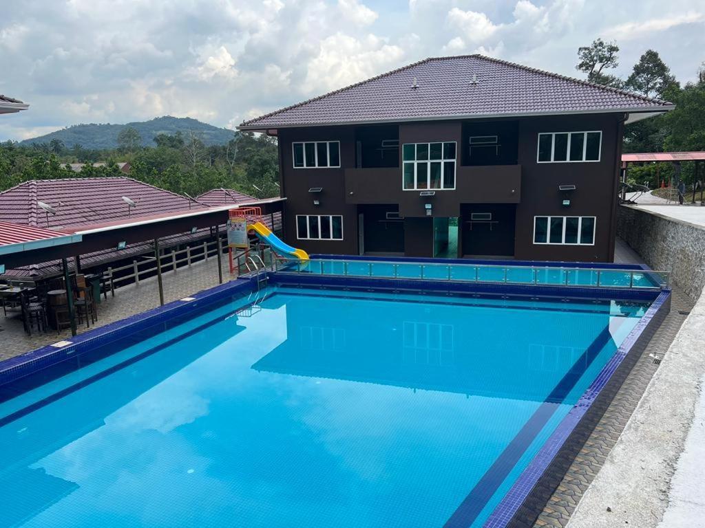 Paradise Valley Resort Broga Semenyih Exterior photo