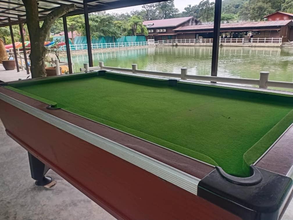 Paradise Valley Resort Broga Semenyih Exterior photo