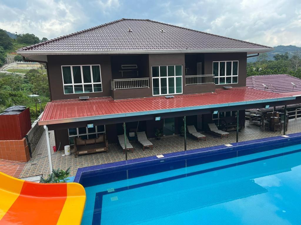 Paradise Valley Resort Broga Semenyih Exterior photo