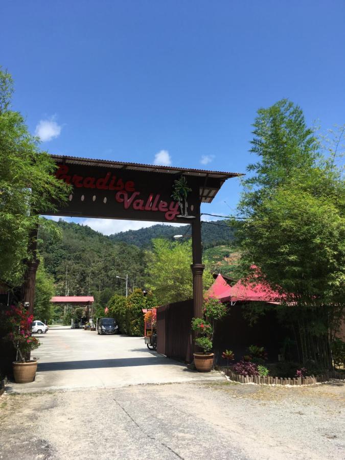 Paradise Valley Resort Broga Semenyih Exterior photo