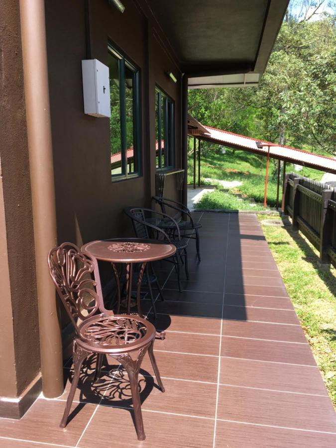 Paradise Valley Resort Broga Semenyih Exterior photo