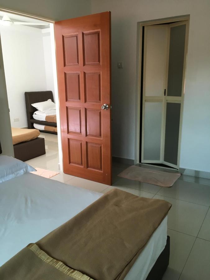 Paradise Valley Resort Broga Semenyih Exterior photo
